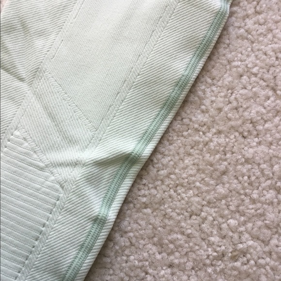 Avocado/Avomuse leggings (FINALPRICEDROP) - Picture 3 of 4